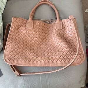 Elegant Pink Woven Handbag